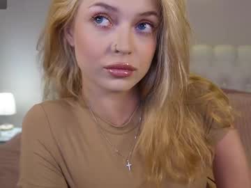 kelly peachpiee