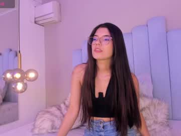 mila moon7