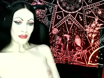 missmoondoll