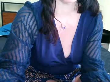 playfulcurvymil